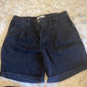 Abercrombie & Fitch Black Pleated Short; Ultra High Rise; size 31 or 12